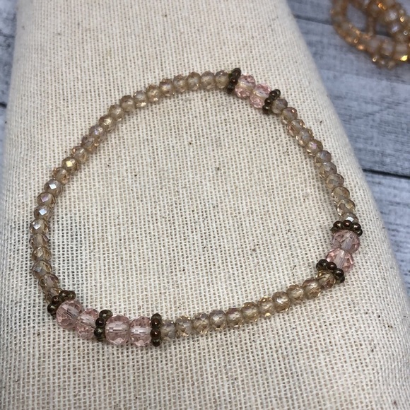 Multi layer dazzling crystal magnetic clasp bracelet statement - Picture 5 of 5